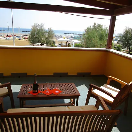 Hotel Primavera 2*