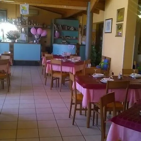 Primavera Hotel