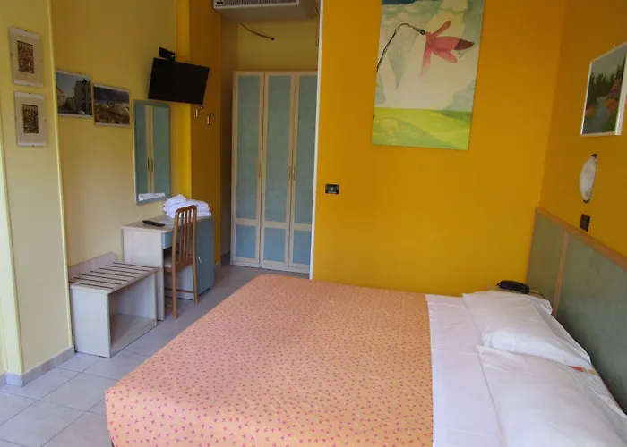 Primavera 西尼加利亚